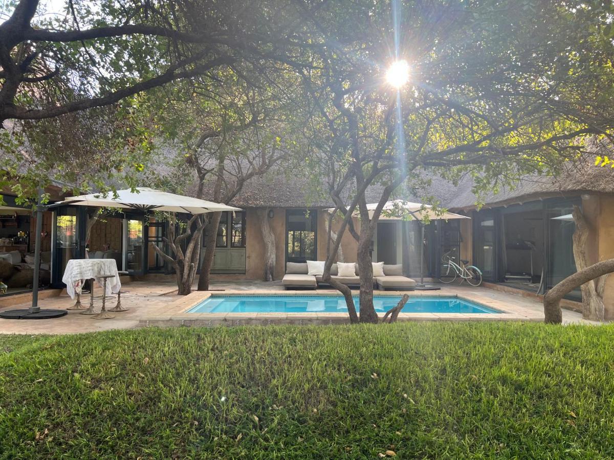 Simba Safaris African Pride Exotic Lodge Lephalale Extérieur photo