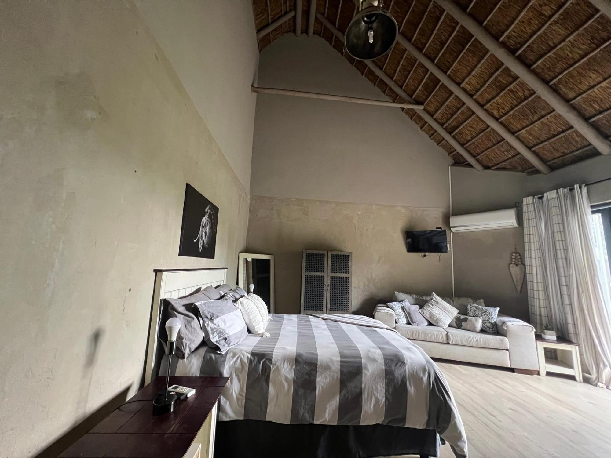 Simba Safaris African Pride Exotic Lodge Lephalale Extérieur photo